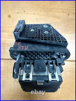 2017-2019 Alfa Romeo Stelvio Front Cruise Control Radar Sensor Module Bosch OEM