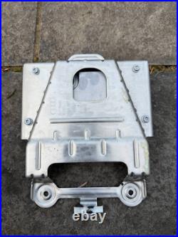 Audi A6 A7 Control Unit Lane Assist Module Adaptive Cruise & Bracket 4H0907107H Audi A6 A7 Control Unit Lane Assist Module Adaptive Cruise & Bracket 4H0907107H