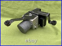 Bmw F15 F16 X5 ABS Module DXC9 ACC Active Cruise Control Module 6870769 6870770