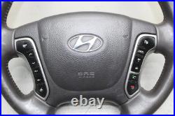 Steering wheel with cruise control module, telephone switch, Hyundai Santa Fe II